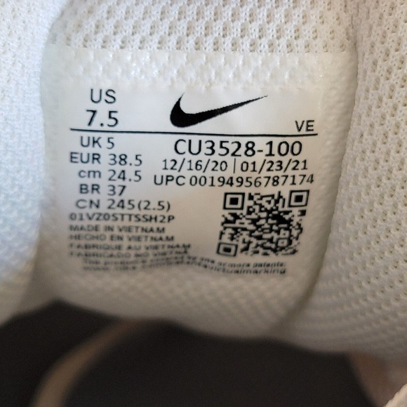 Nike Air Zoom Pegasus 29 / Run Swift 2 Gray Running Shoes Sneakers Women Sz‎ 7.5 - Picture 11 of 16